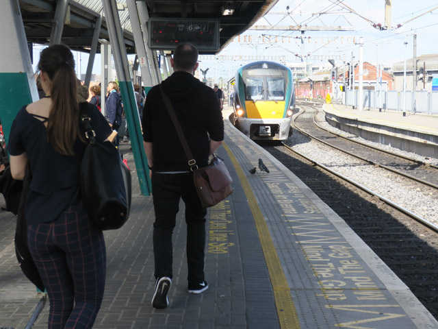 Поезд Class 22000