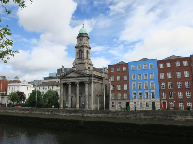 Набережная реки Лиффи