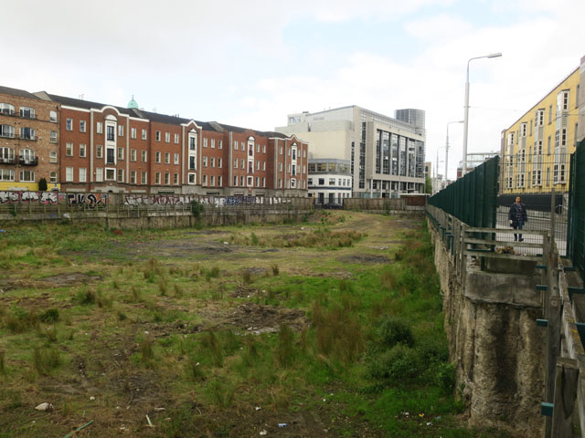 Раскопки в центре Дублина