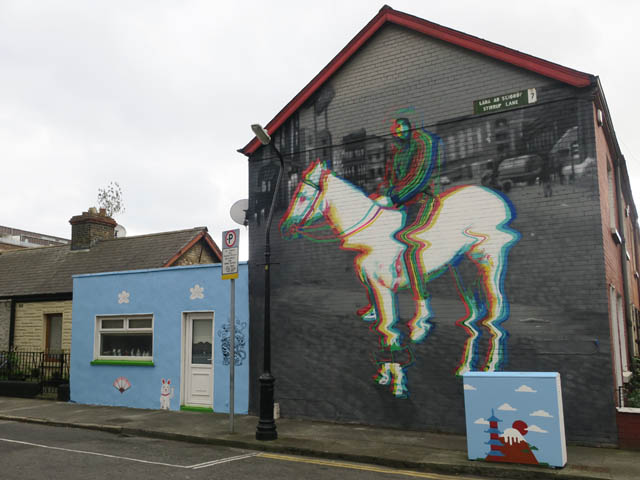 Нарисованный мужик на лошади