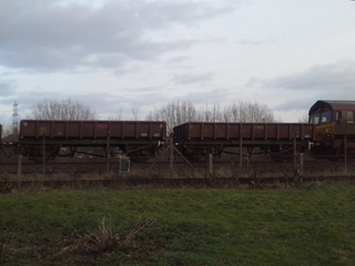 Грузовой поезд в Англии