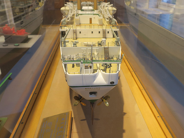 Модель судна Mercury