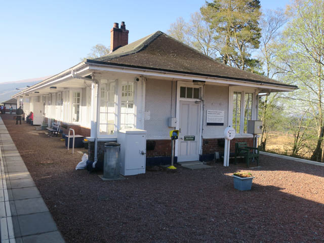 Вокзал станции Bridge of Orchy