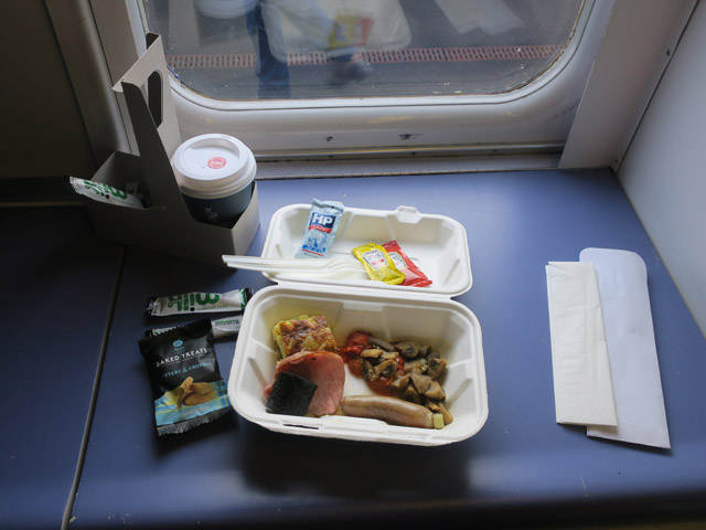 Highland Breakfast в поезде Caledonian Sleeper