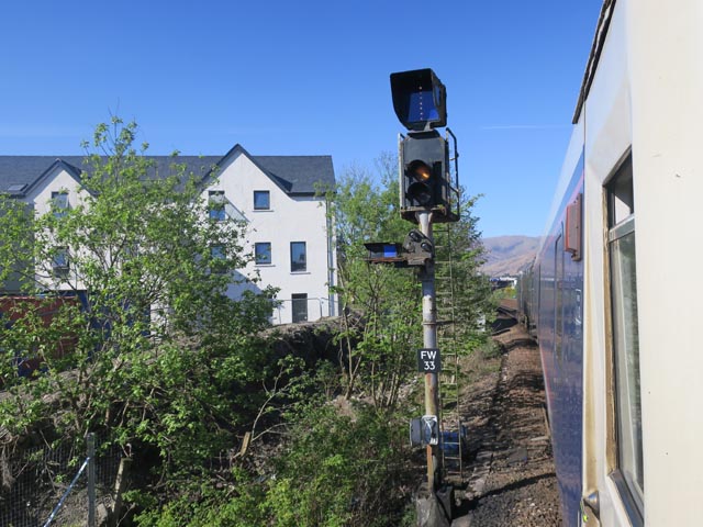 Перрон станции Fort William