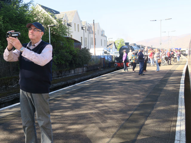 Паровоз на перроне в Форт Уильяме