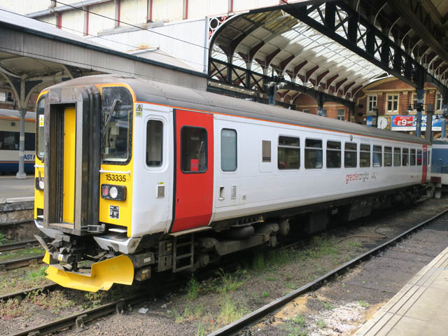 Поезд Class 153