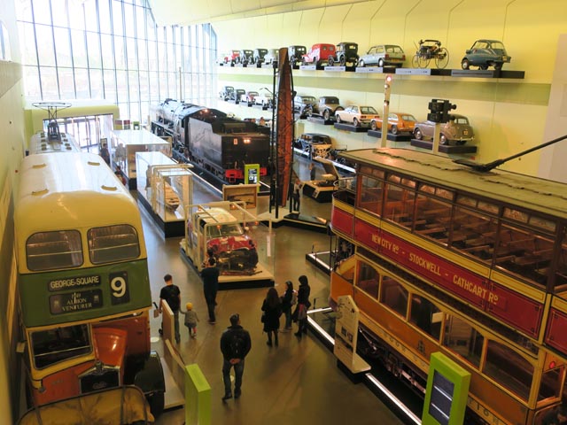 Внутри Riverside Museum