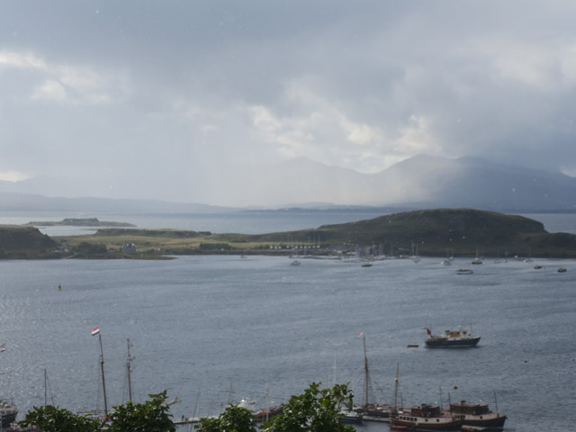 Виды с башни маккейга