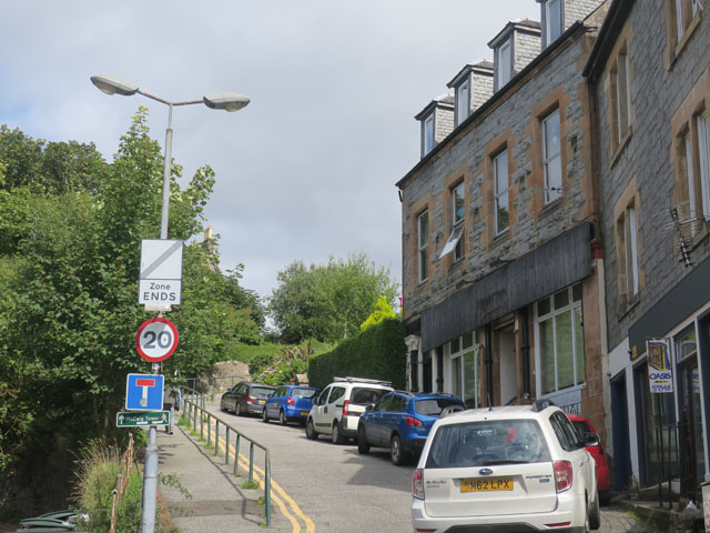 Дорога к башне Маккейга