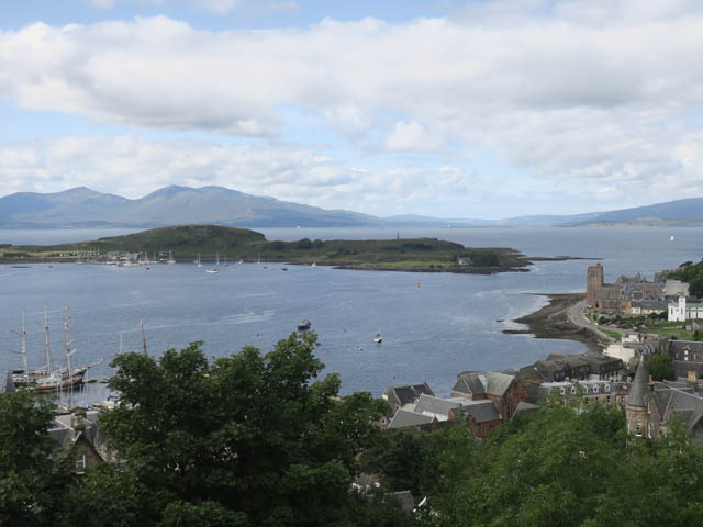 Вид на остров Mull из Обана