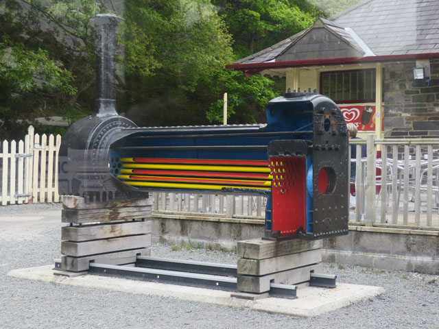 Котёл паровоза в разреле