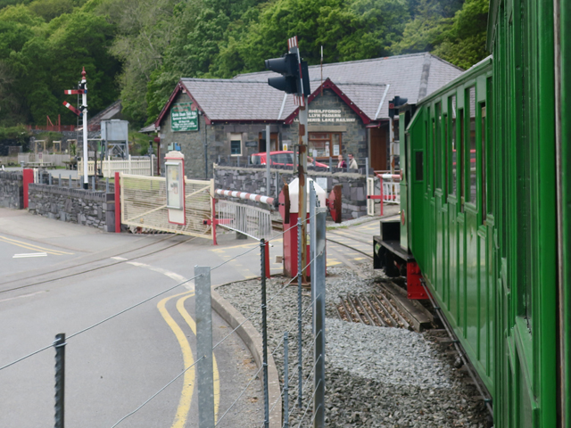 Переезд на Llanberis Lake Railway